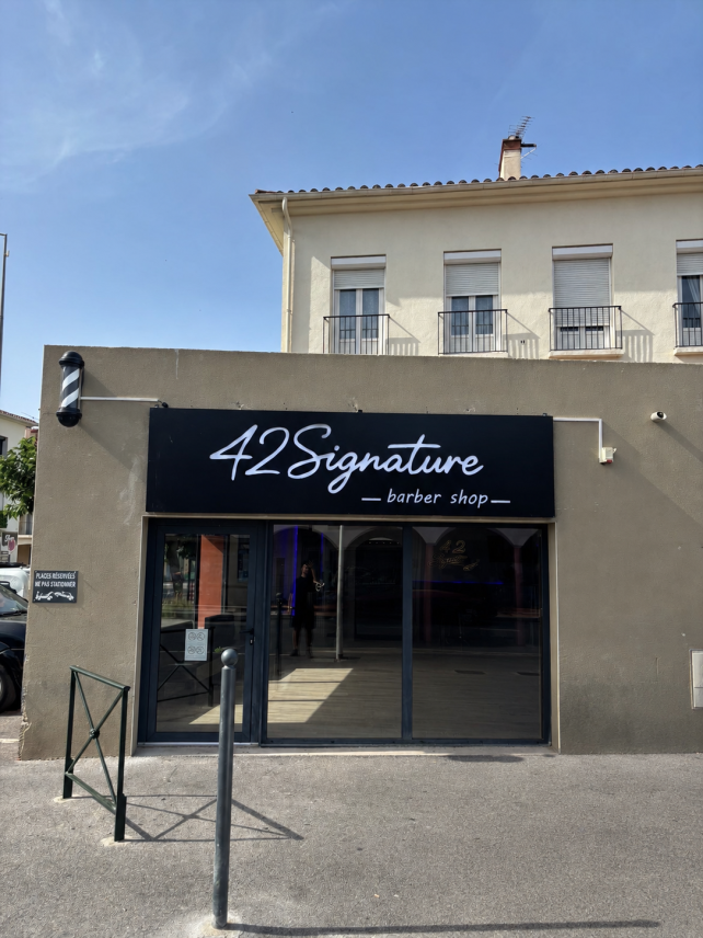 La devanture en journée
